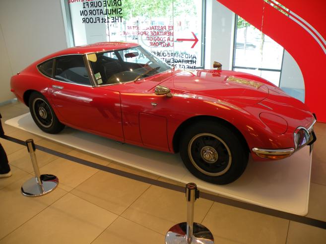  toyota 2000 GT coupé (fin années 60) de collection